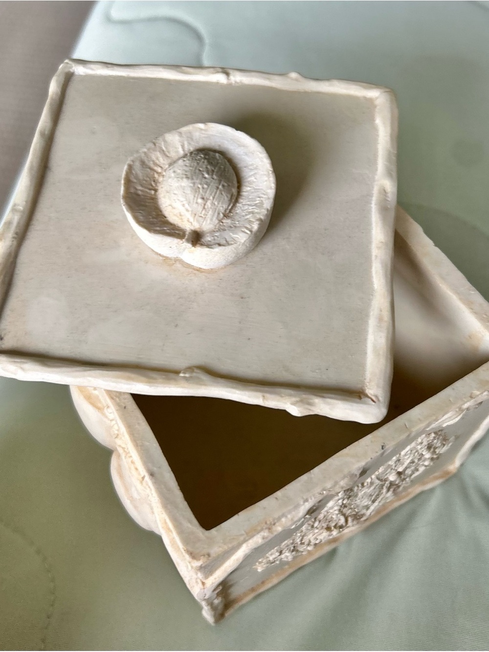 Rustic + Textured Floral Featured Cottagecore Trinket Box - Picture 7 of 11